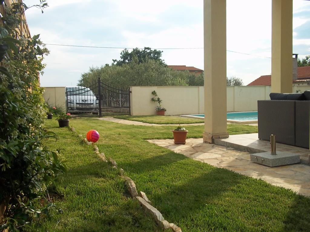 Villa Pistan Murvica  Екстериор снимка