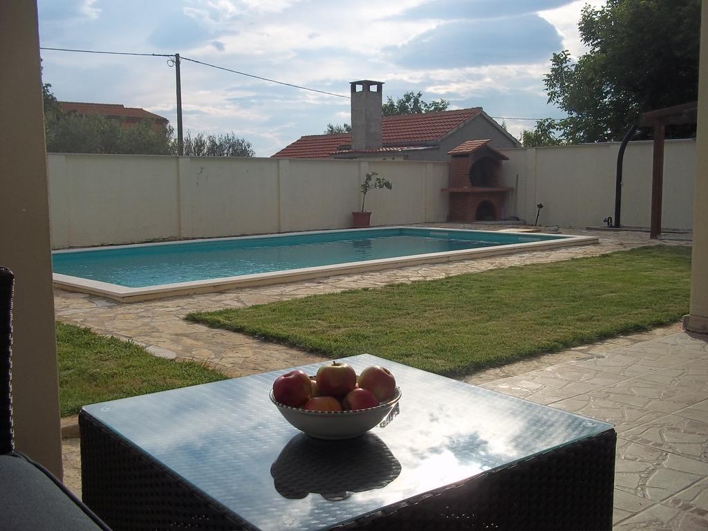 Villa Pistan Murvica  Екстериор снимка