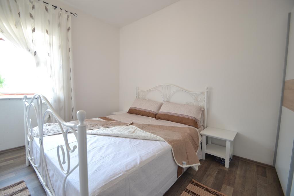 Villa Pistan Murvica  Екстериор снимка