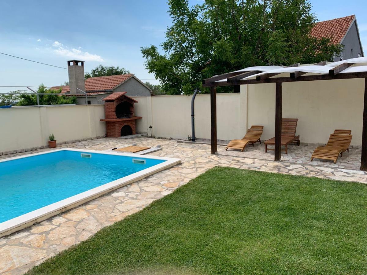 Villa Pistan Murvica  Екстериор снимка